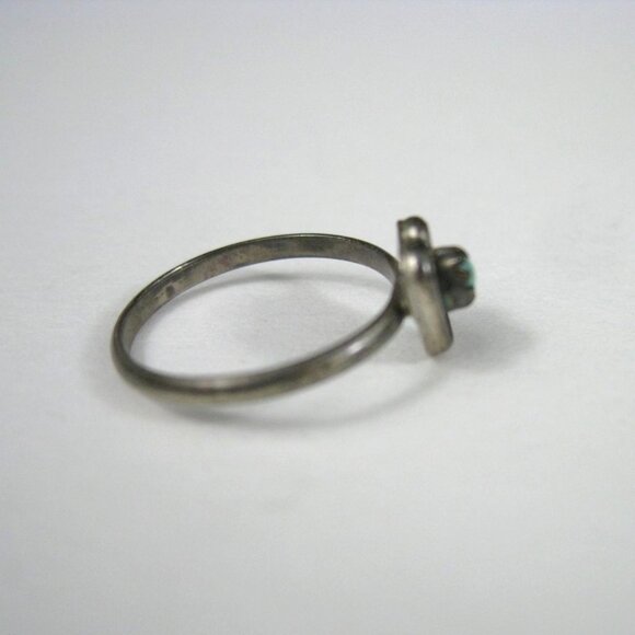 Silver Heart Ring Turquoise Stone Delicate - Picture 3 of 6